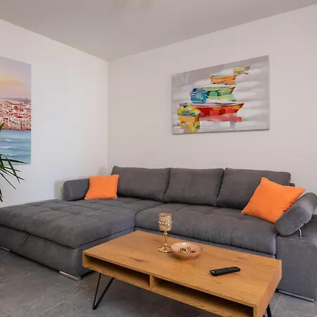 Beach Apartments Croatia Ll Duce Exterior photo