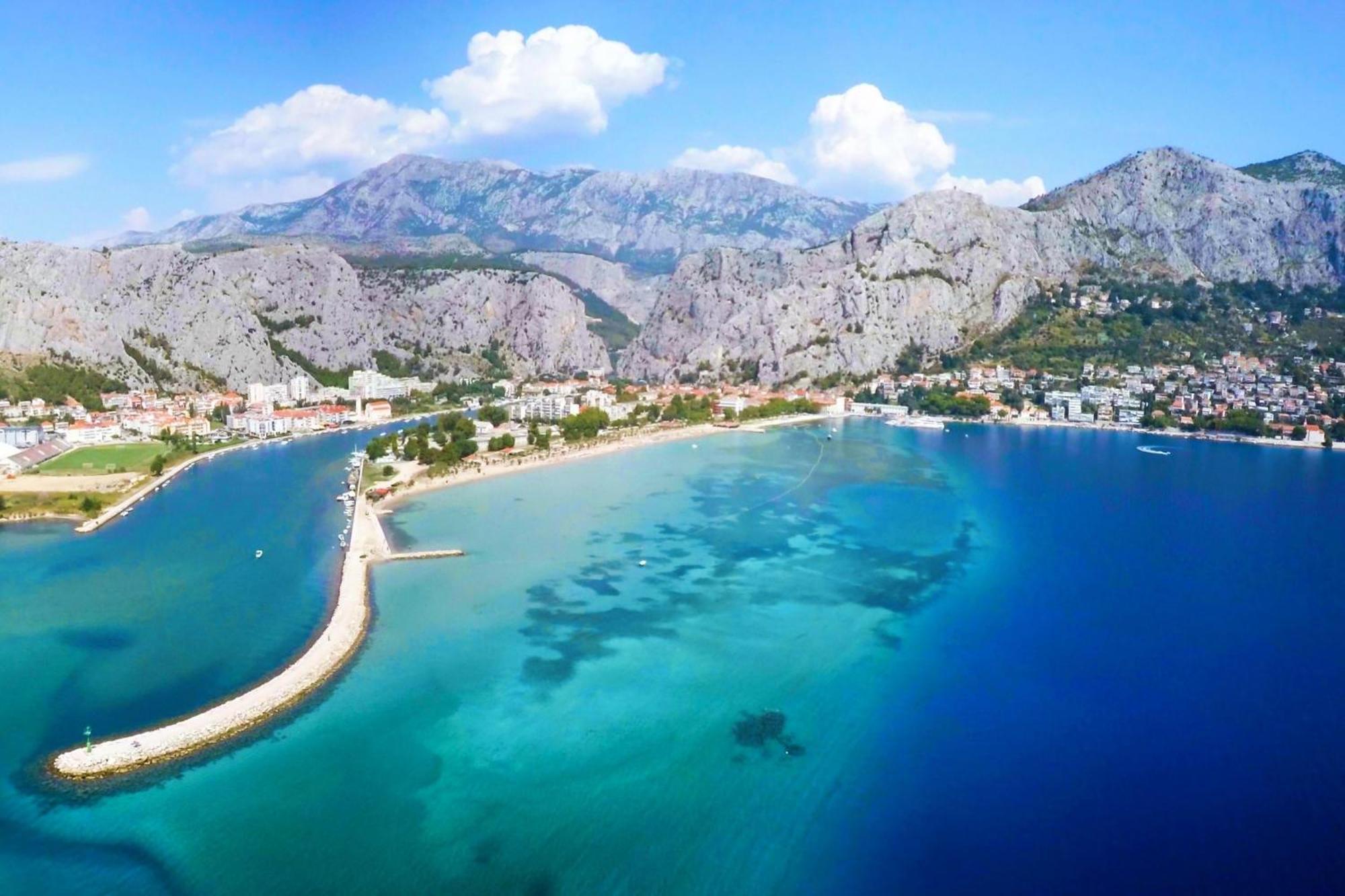 Croatia Ll * Duce